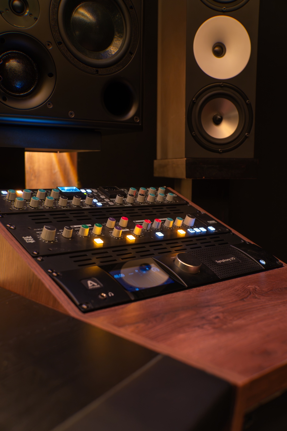 Analog processing & monitor control